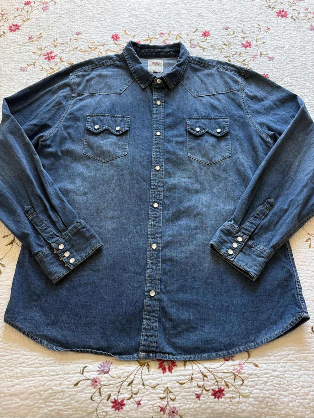 Levi's Western Denim Pearl Snap Shirt Mens XXL  Regular Fit Blue Cotton Barstow